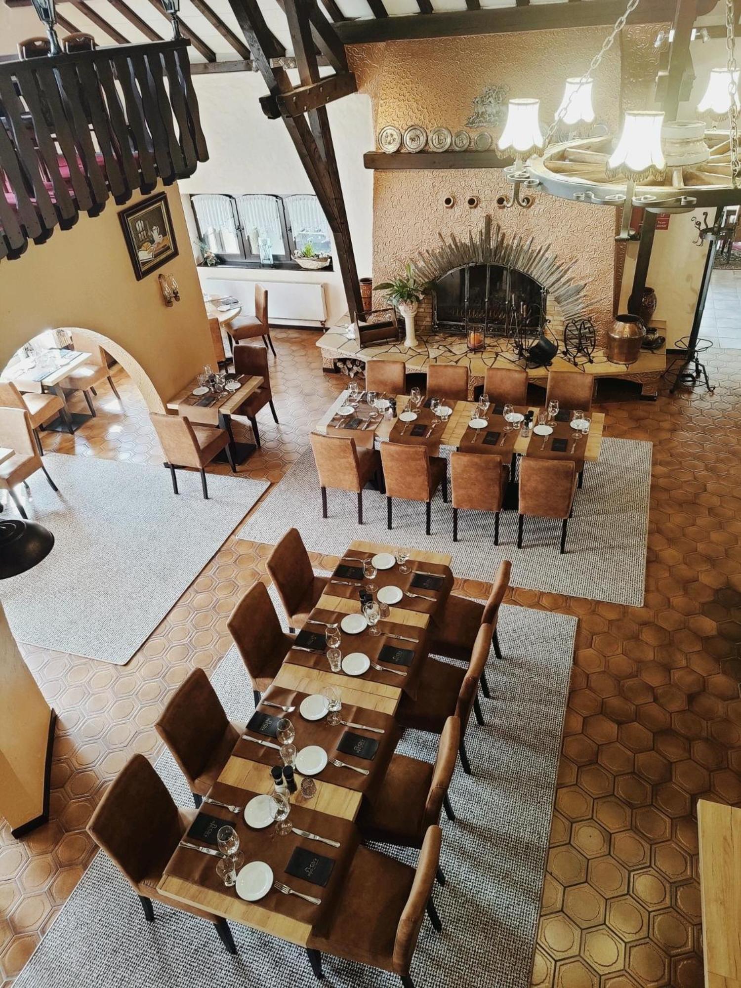 Hotel Burg Hof Luaran gambar